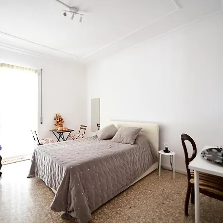 Gasthuis Queen Vatican 3*